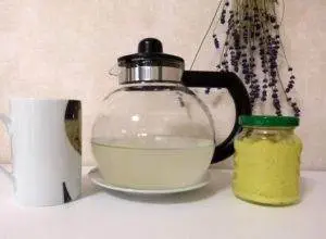 tee aus frischem ingwer